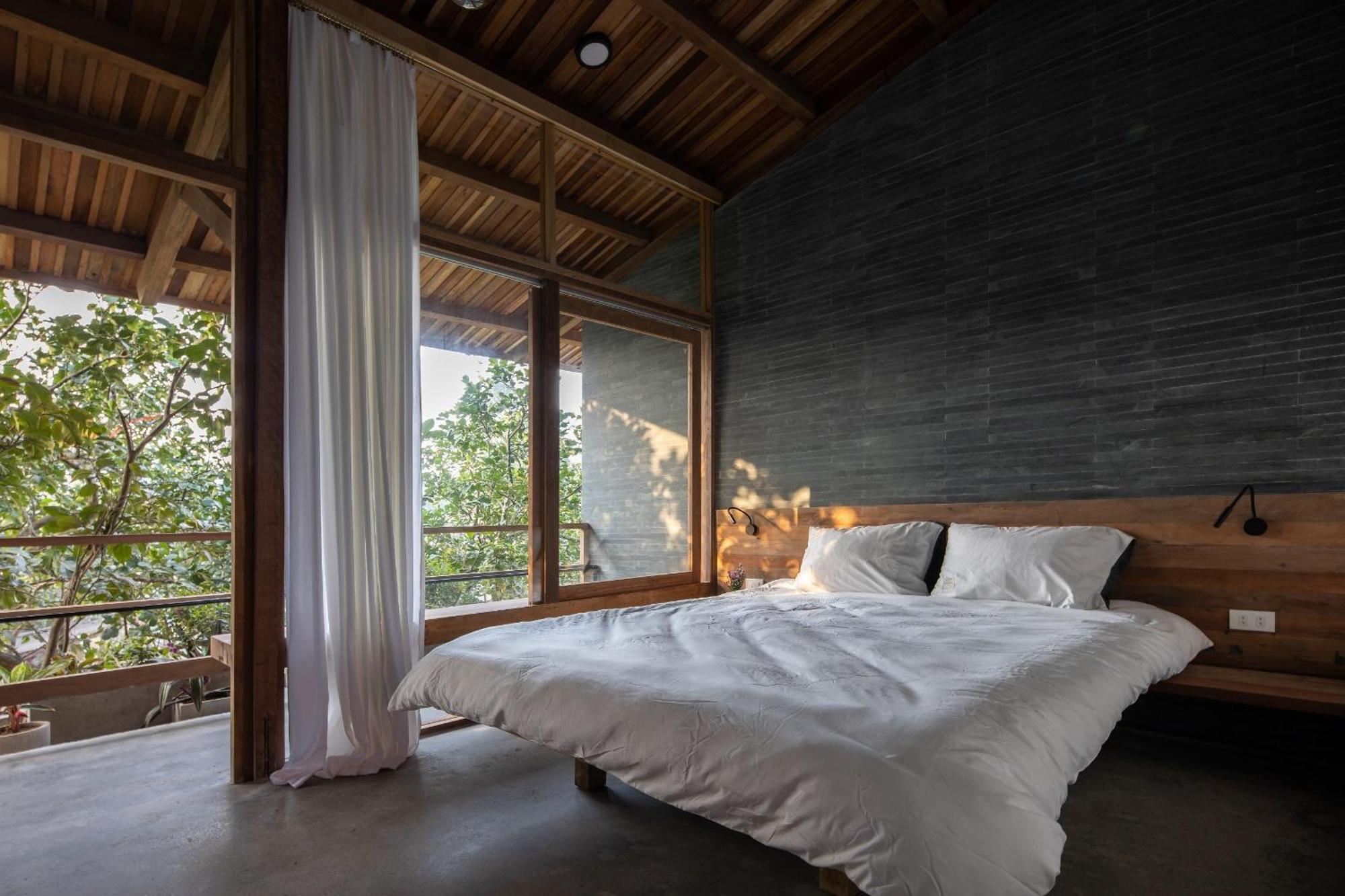 Hachi Homestay & Spa Hue Zewnętrze zdjęcie