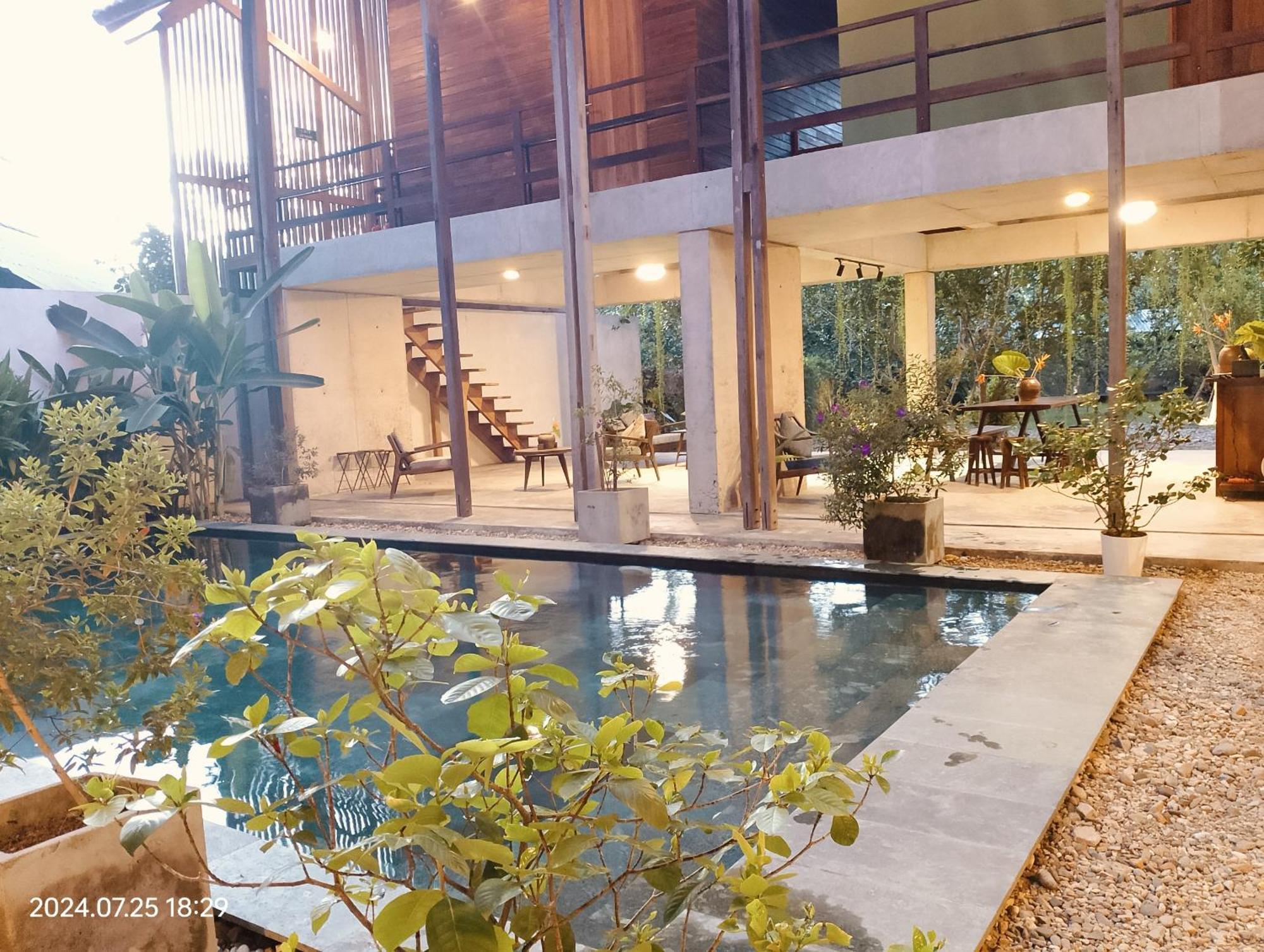 Hachi Homestay & Spa Hue Zewnętrze zdjęcie
